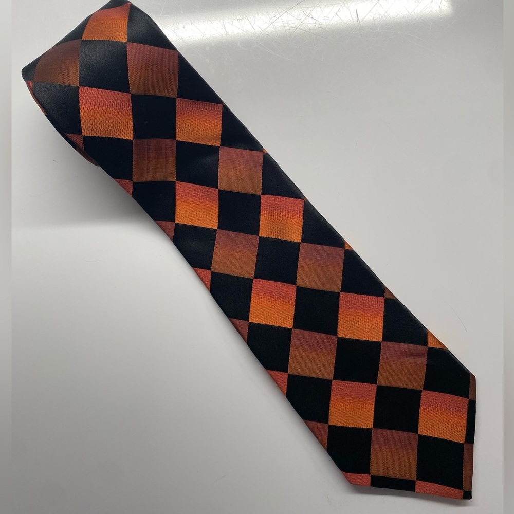 Arrow Checkered Black and Orange Silk Tie W